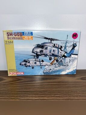 Dragon 1+1 4600, SH-60B Seahawk HSM-41 & HSL-43 Kit, 1/144 Scale